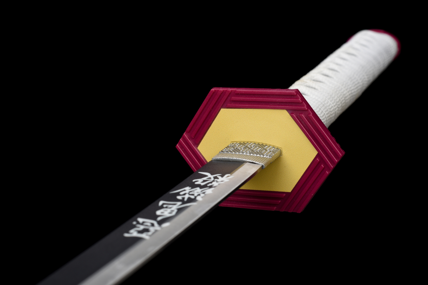 Giyu Tomioka Katana Black & White